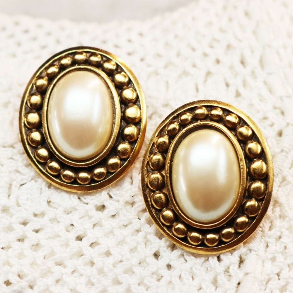YSL Vintage Yves Saint Laurent Pearl Cabochon Earrings - Picture 5 of 16